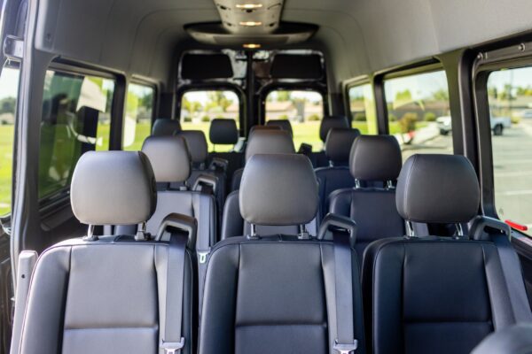Van Rental - Image 6
