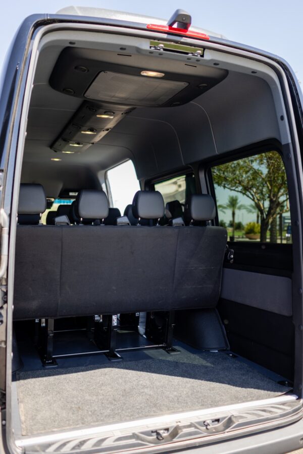 Van Rental - Image 4